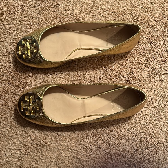 Tory Burch Reva leather ballet flats gold with gold metallic logo - Picture 2 of 8